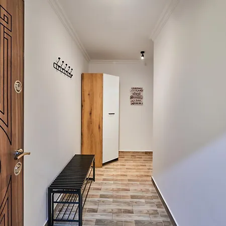радина Apartment