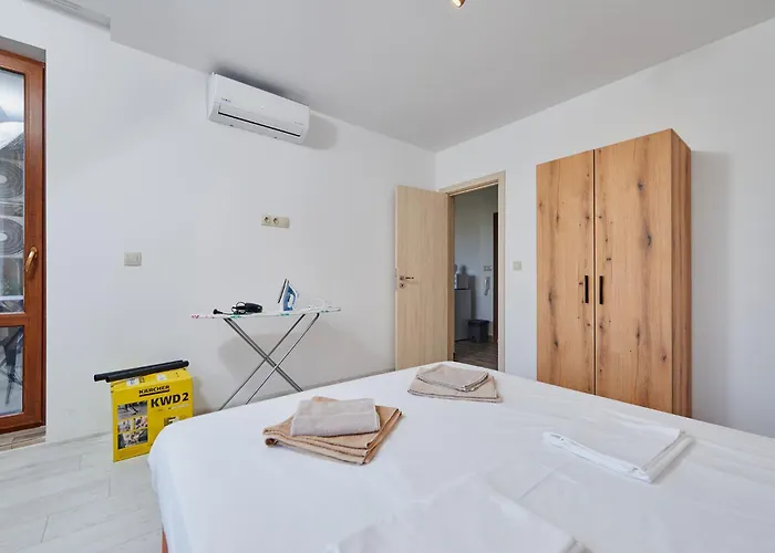 радина Апартаменты Поморие